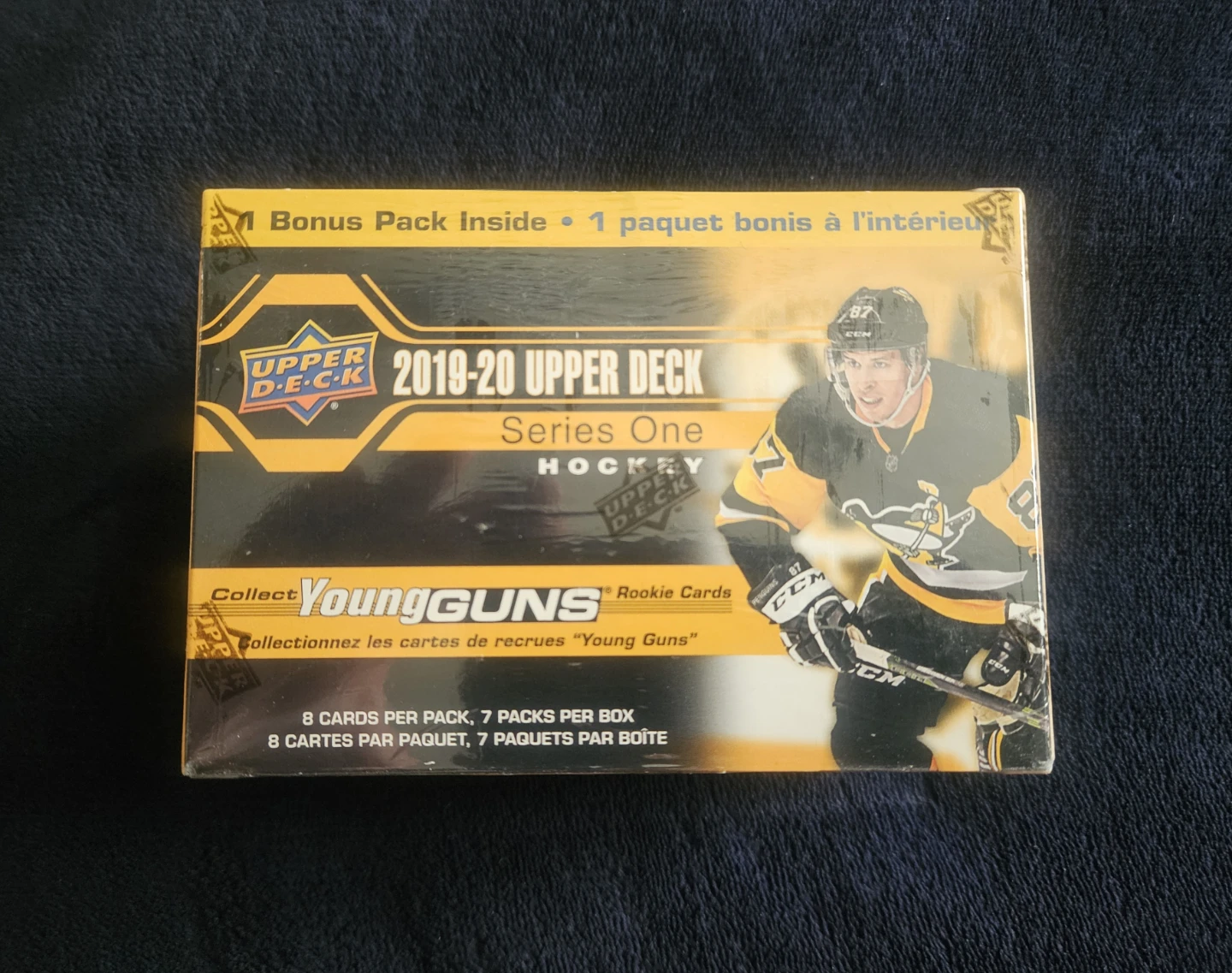 2019-20 Upper Deck Series One Hockey Retail Box - photo 2