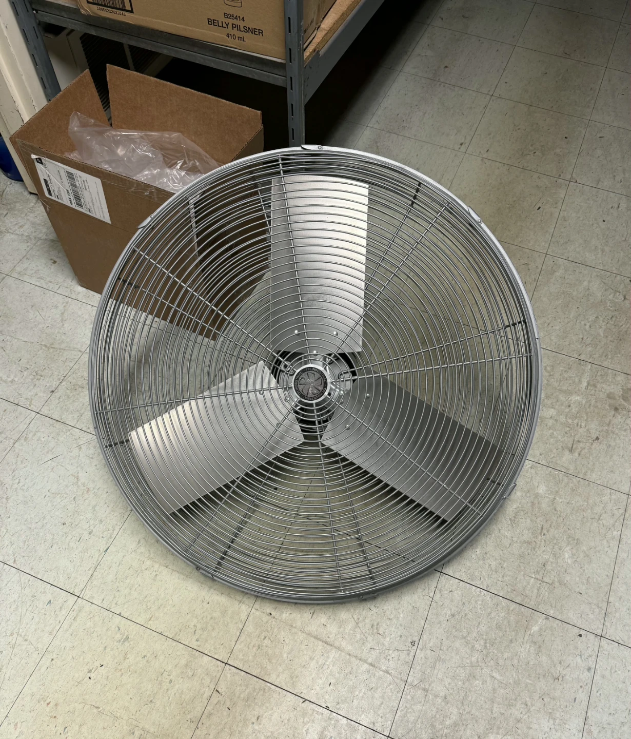 Industrial Wall Mount Fan 30 inch