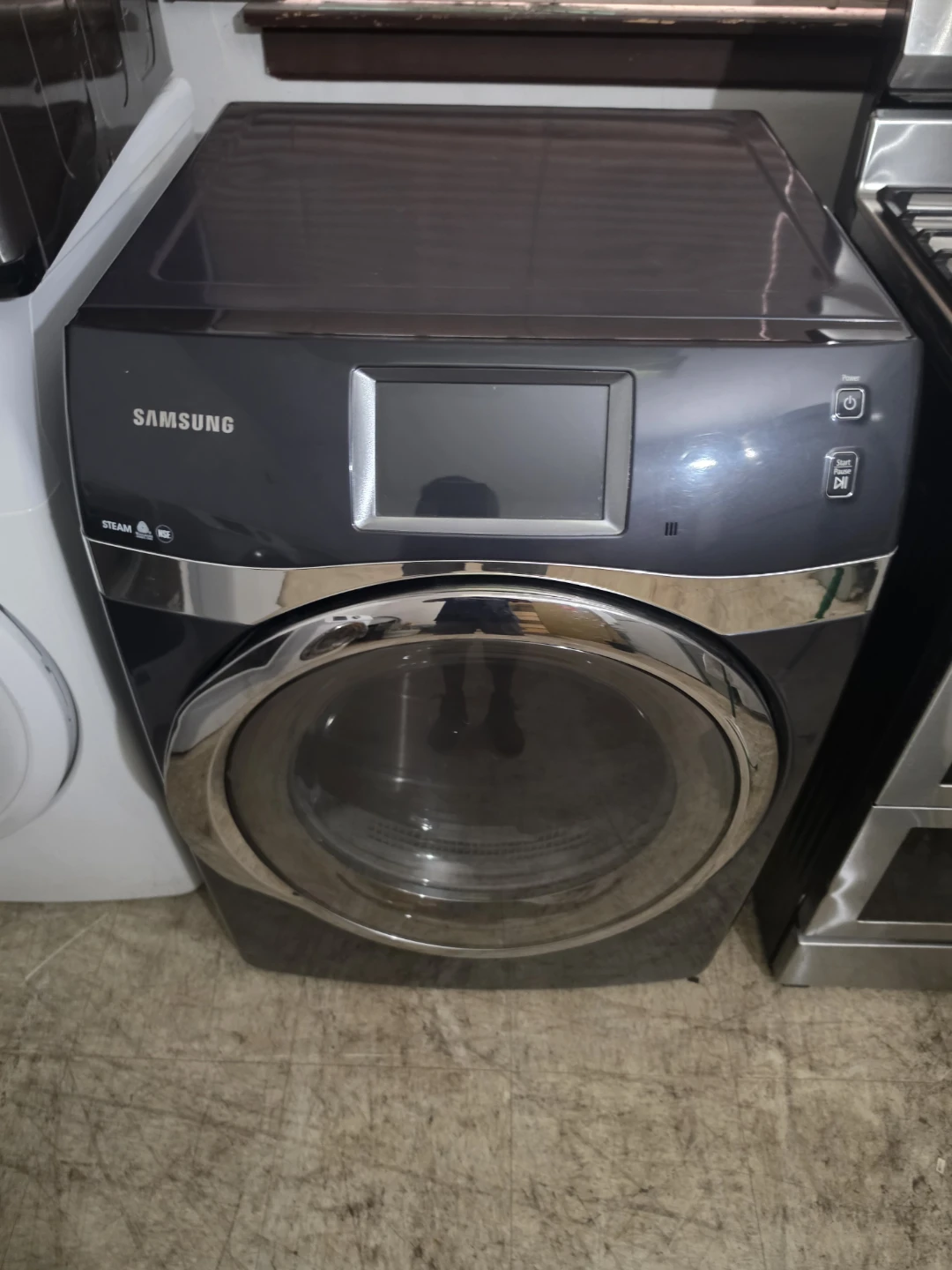 Samsung Steam Dryer - photo 2