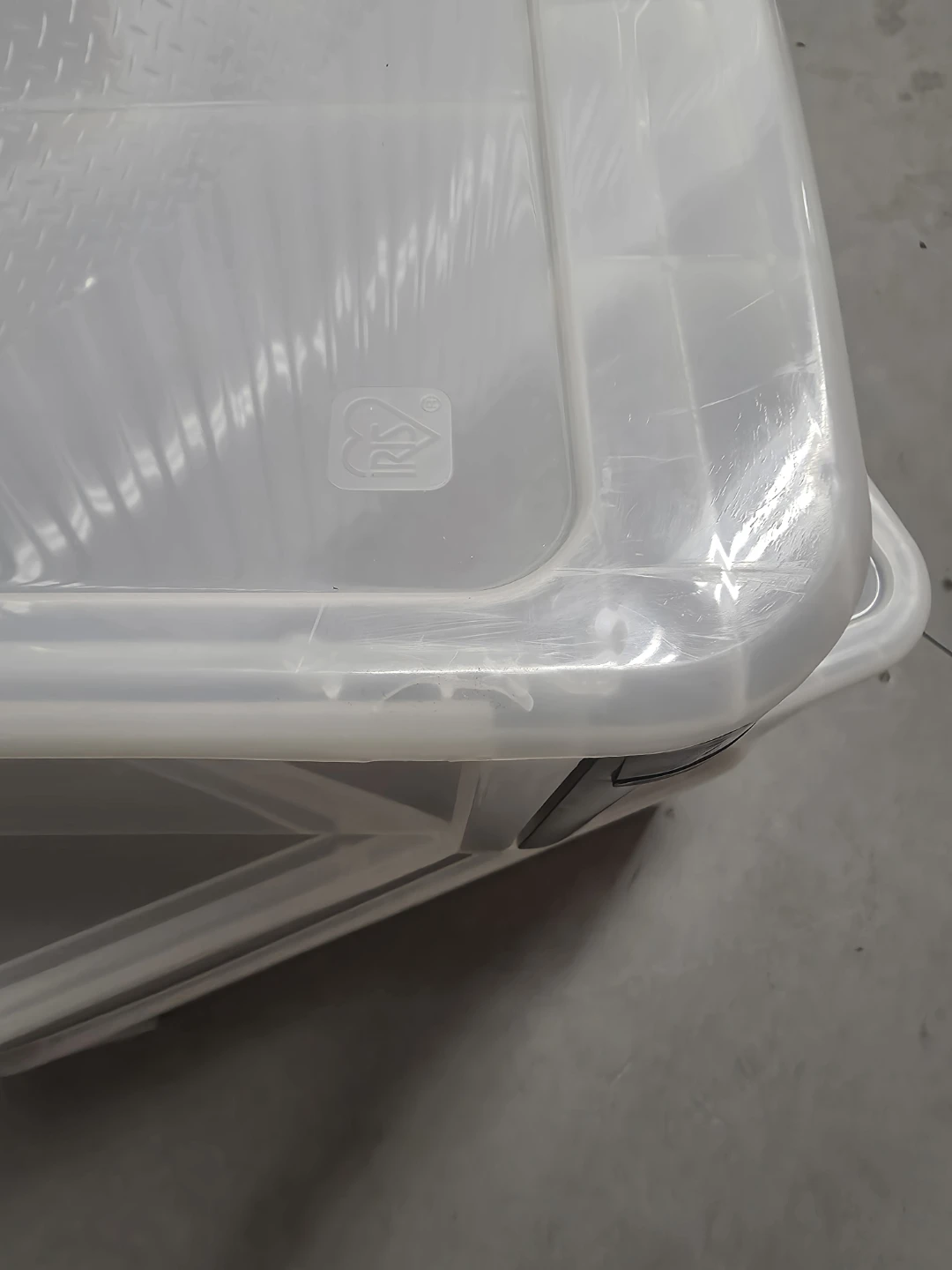 / IRIS 4-Drawer Plastic Storage Tower - photo 3