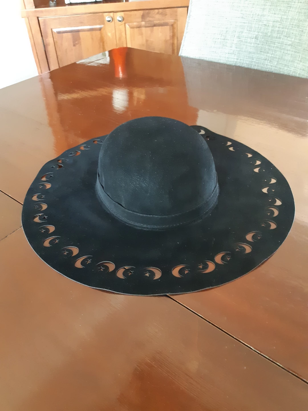 Spirit Halloween Moon phase floppy hat - photo 3
