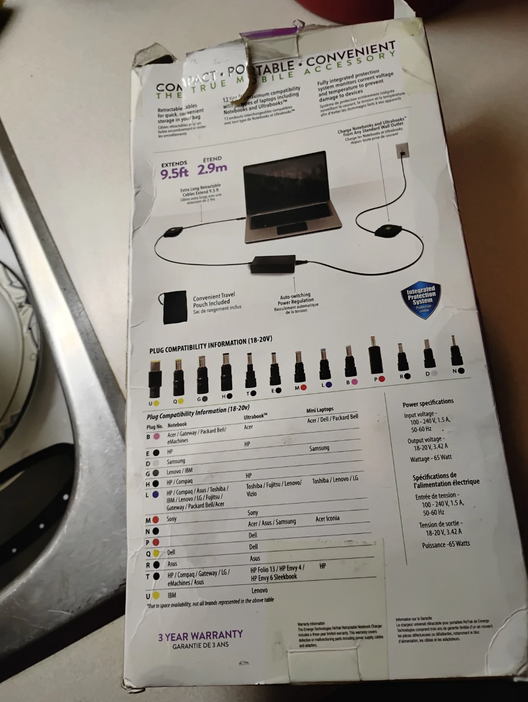 ReTrak Retractable Universal 65W Laptop Charger - photo 2