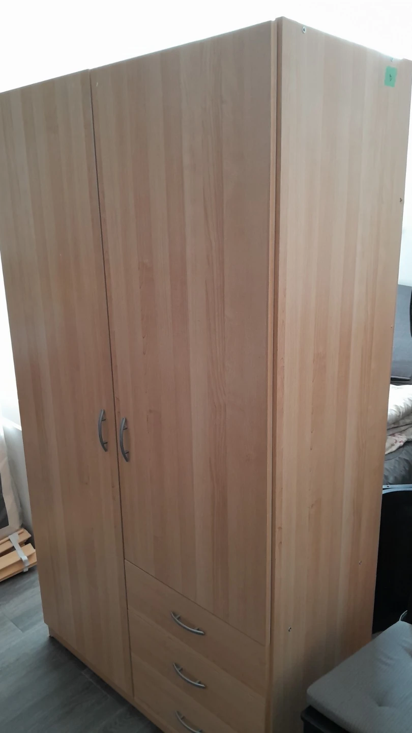Light Wood Wardrobe with Drawers - photo 3