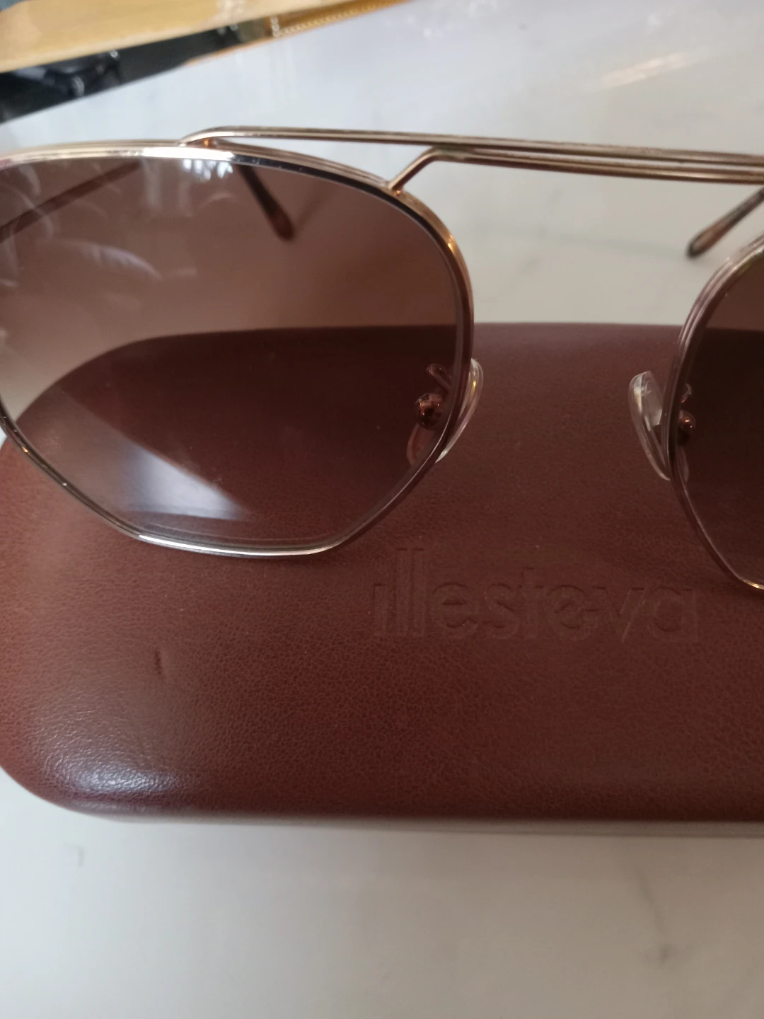 Illesteva sunglasses - photo 2