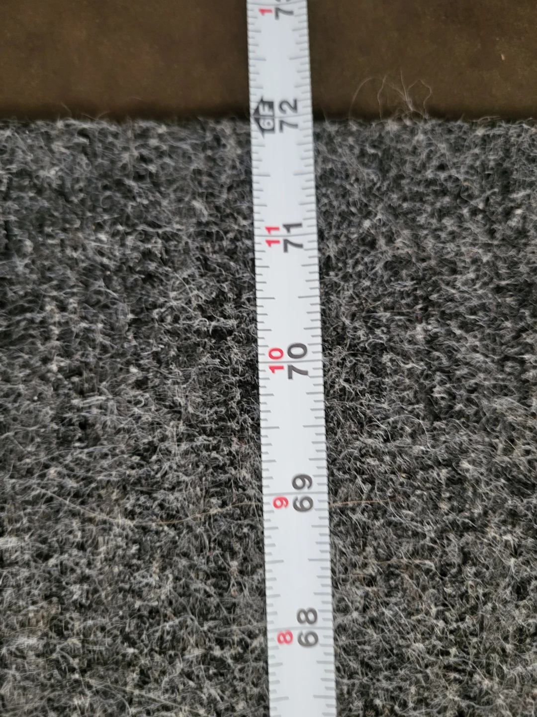Grey rectangular area rug 6 by 4 - photo 2