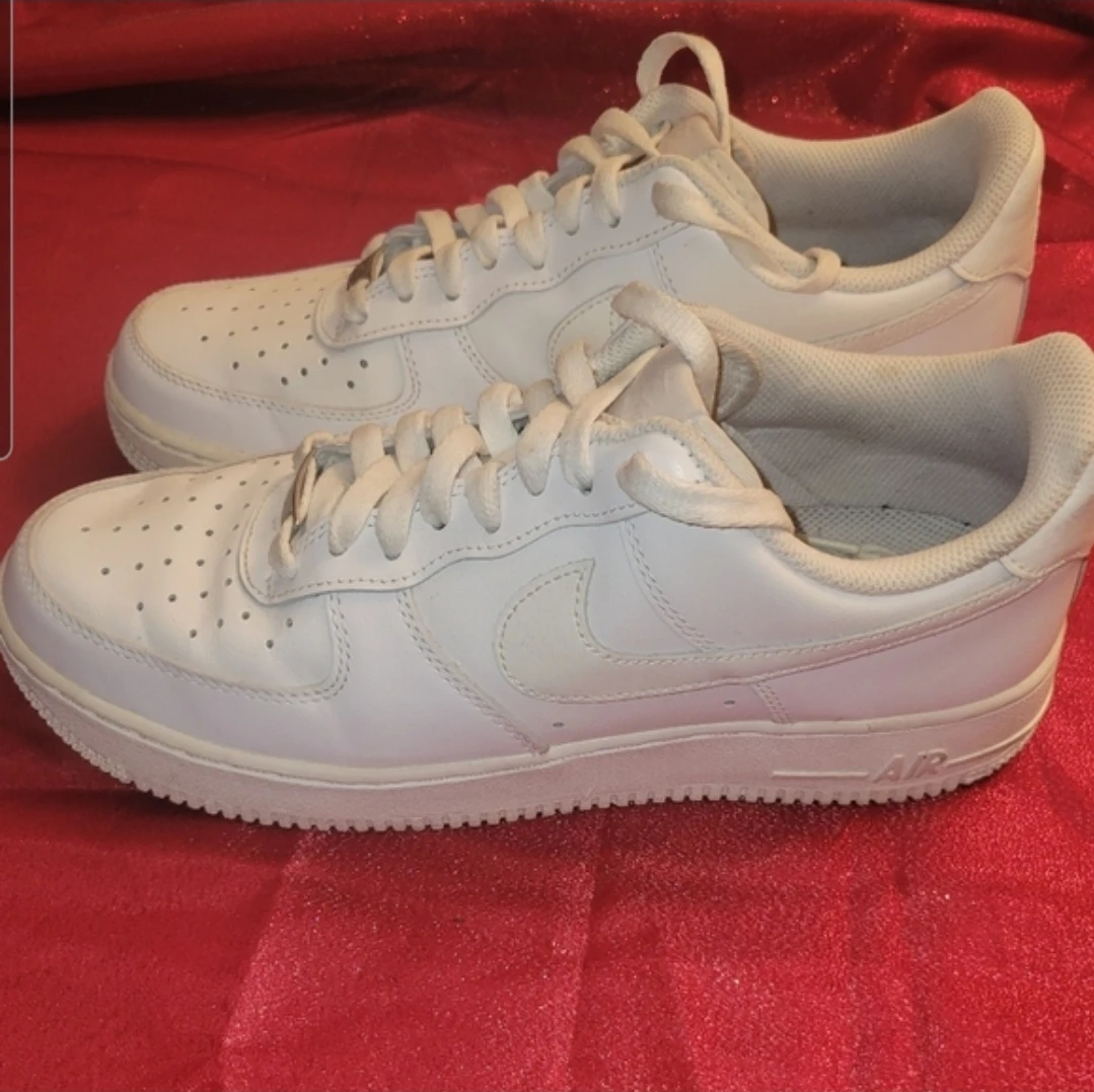 Nike Air Force  Sneakers 🏈