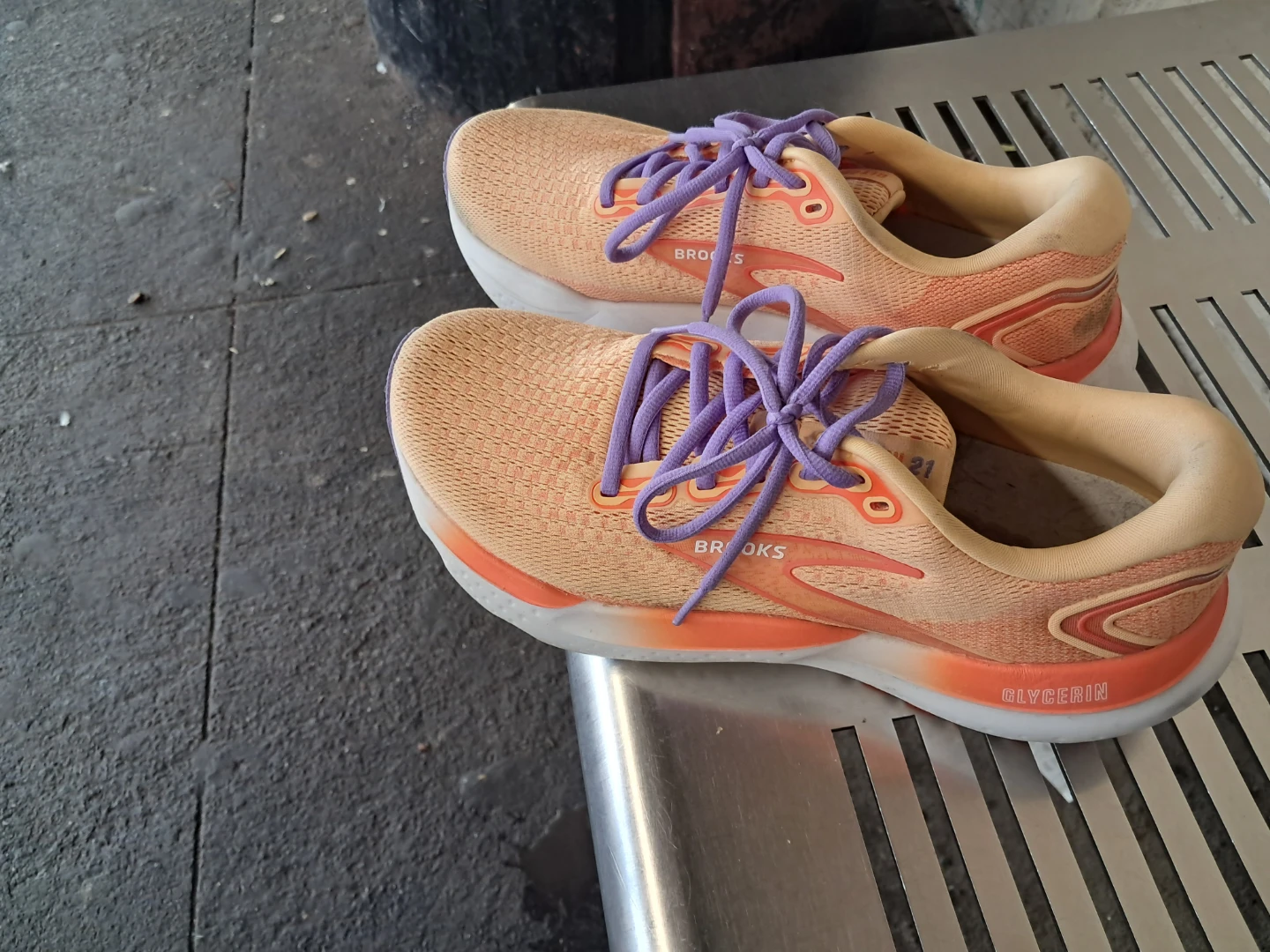 Brooks Glycerin 21 Women's Running Shoes - photo 4