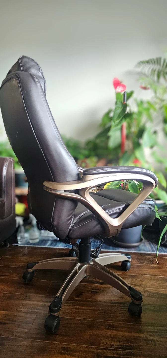 High Back Office Chair - photo 3