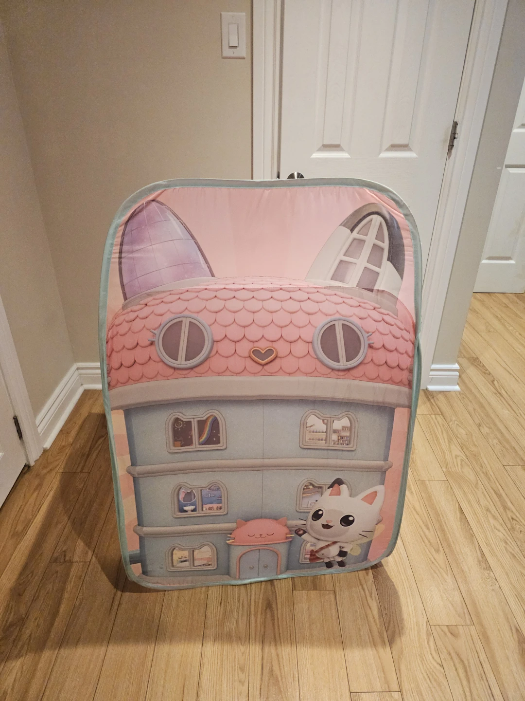 Gabby's Dollhouse Play Tent - photo 2