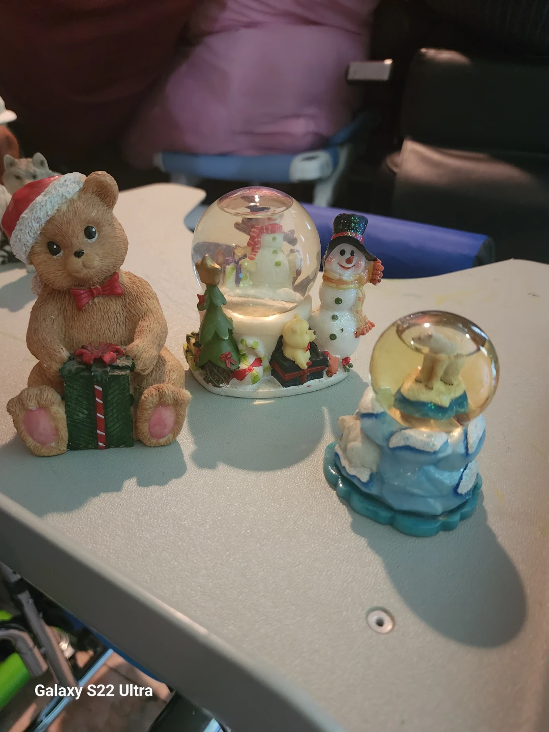 Set of 3 Christmas Themed Snow Globes and Figurines - photo 2