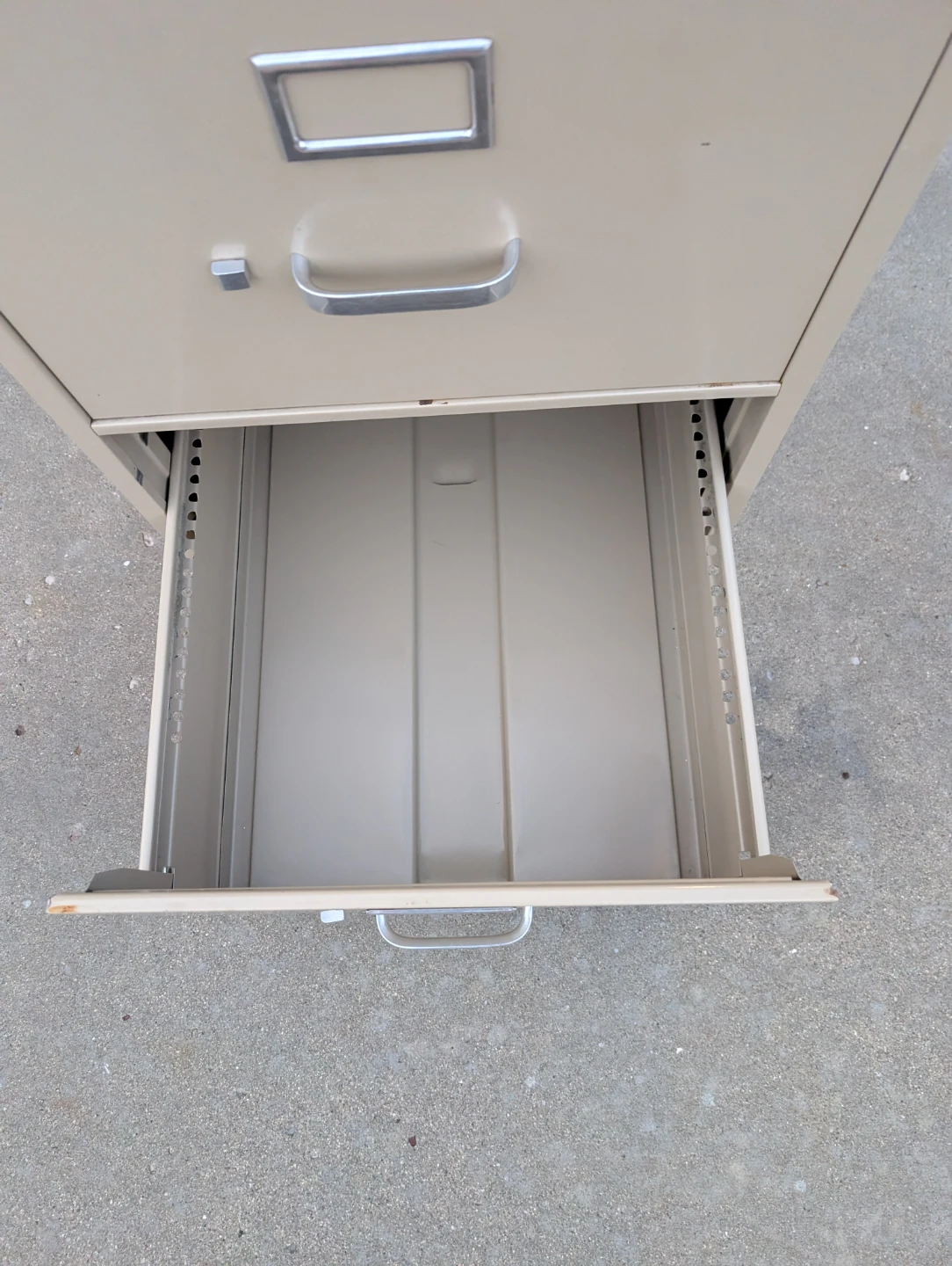 HON 2-drawers Heavy Duty  Metal File Cabinet - photo 3