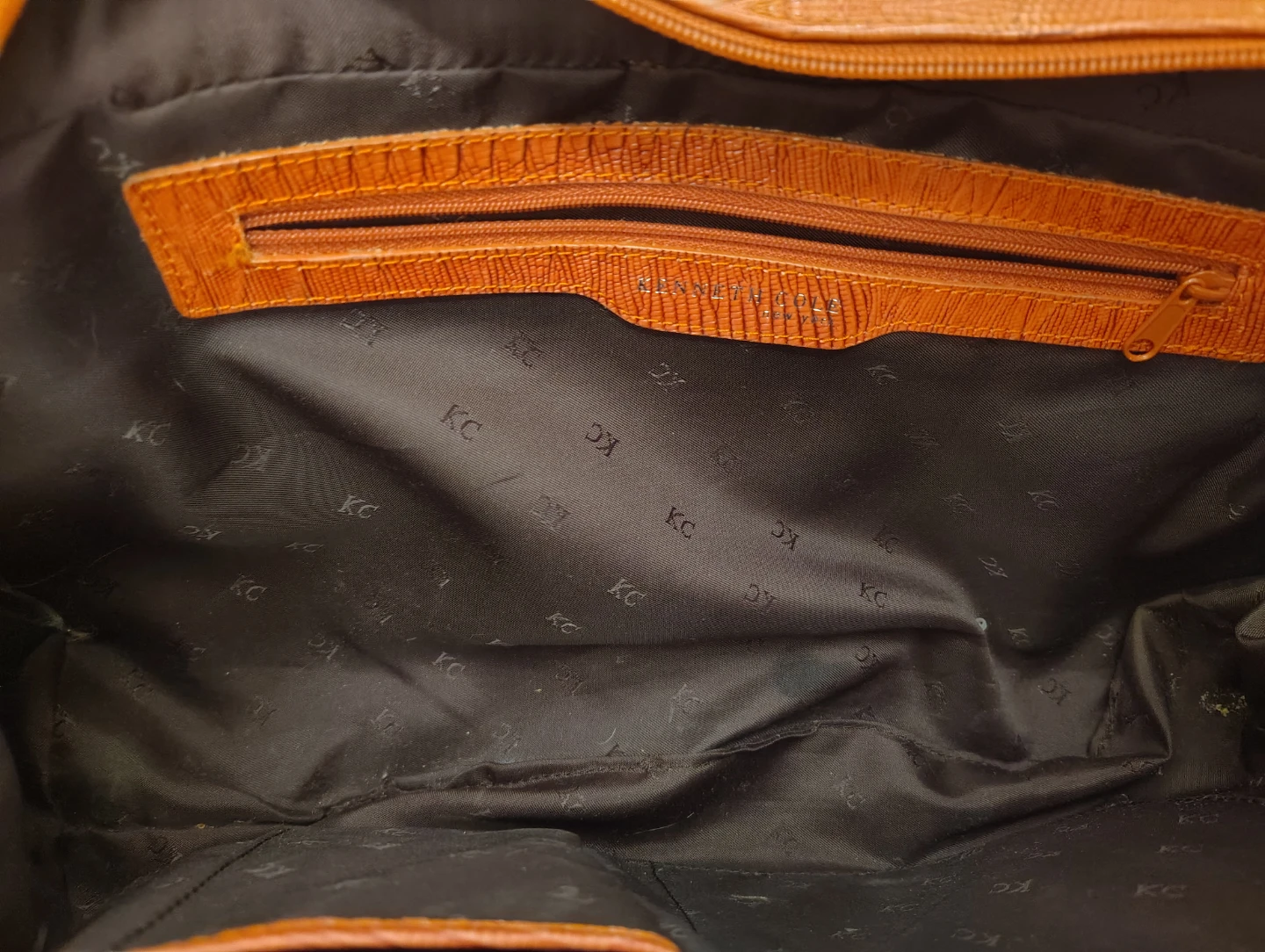 Kenneth Cole Orange Handbag - photo 2