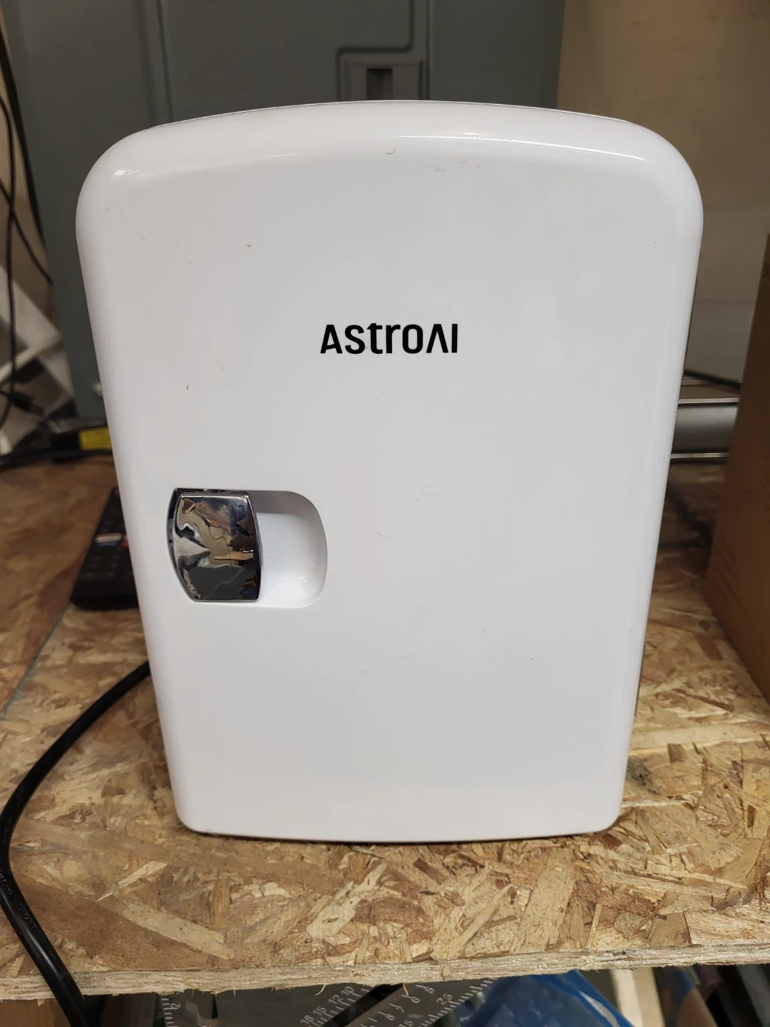 AstroAI Mini Fridge