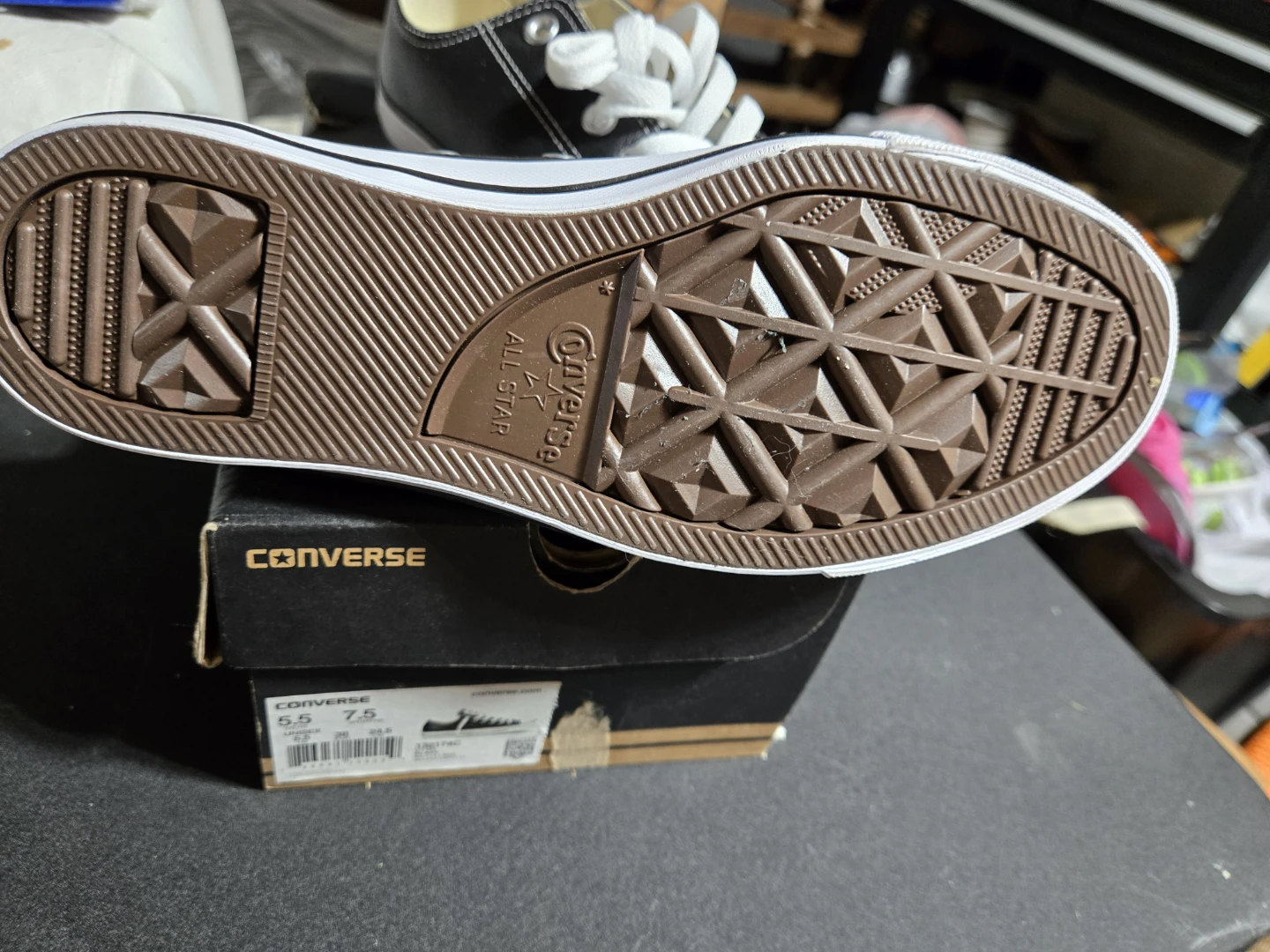 Converse Chuck Taylor All Star Leather Low Top Shoes - photo 5