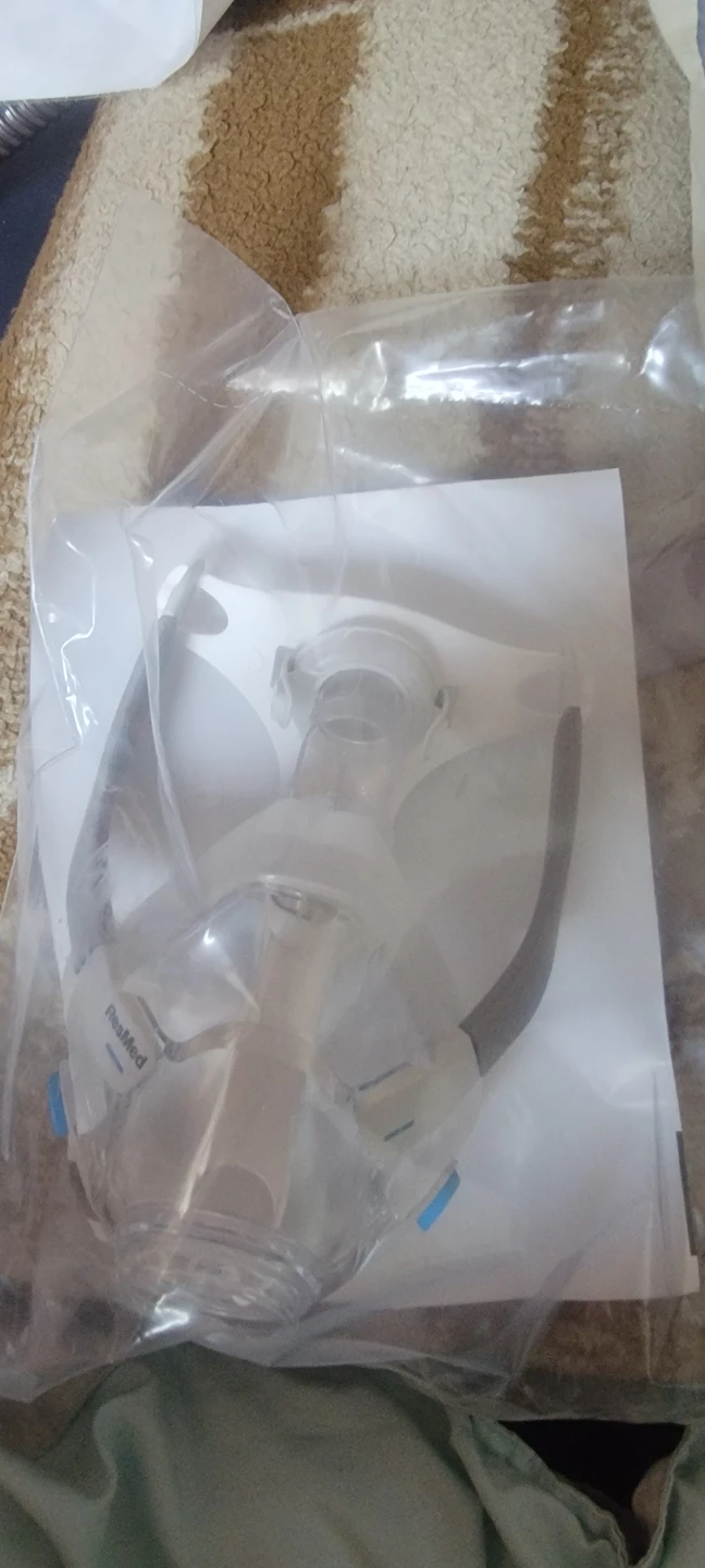 ResMed AirFit F20 Frame System W/Cushion (Large) - photo 2