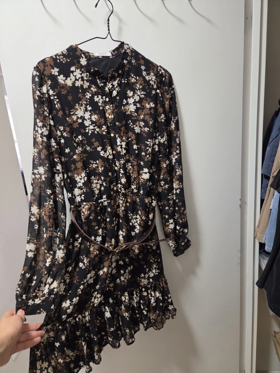 Suzy Shier Floral Dress