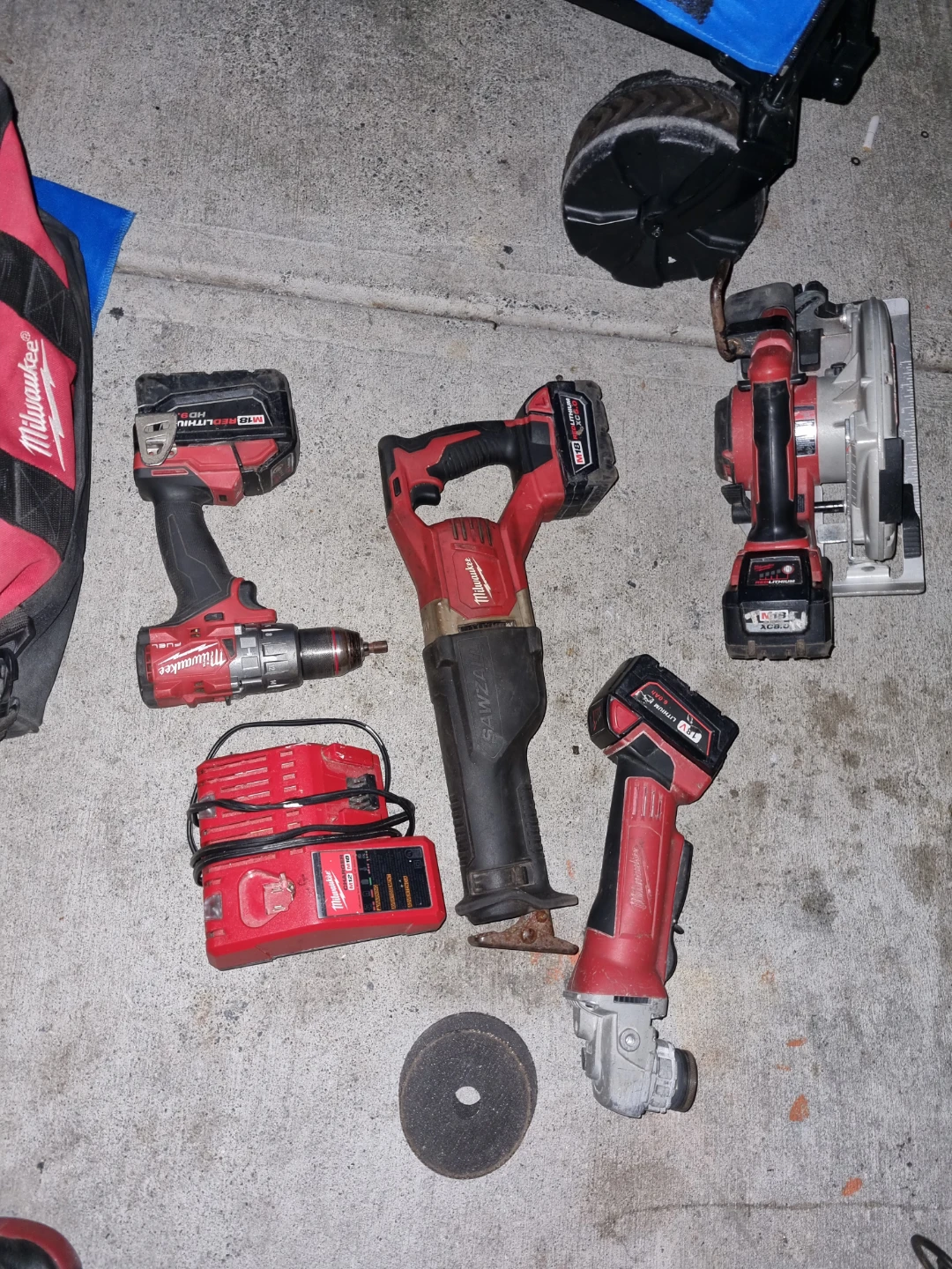 Milwaukee M18 Cordless Power Tool Kit - photo 4