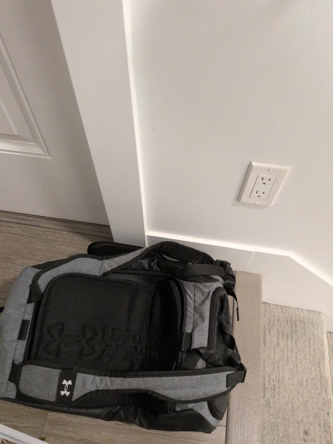 Under Armour grey and black duffel bag - photo 2