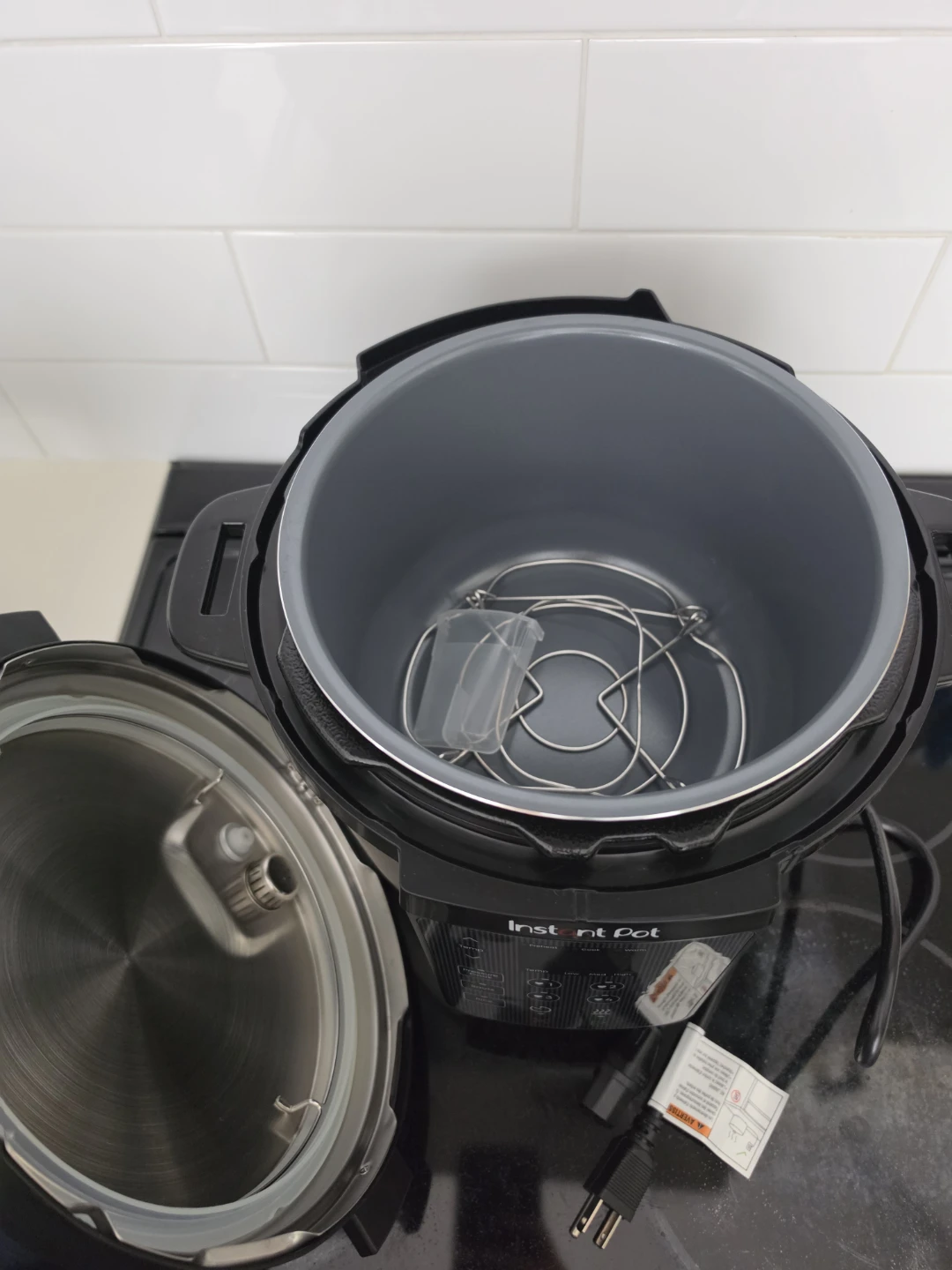 Instant Pot Multi-Use Pressure Cooker - photo 3