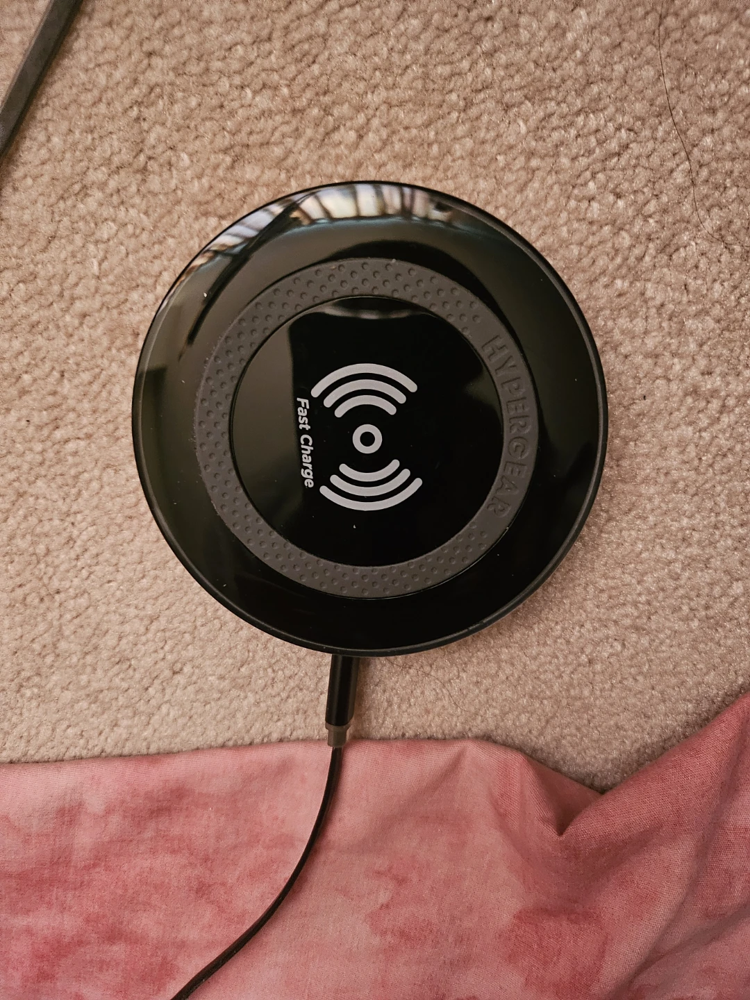 HyperGear Wireless Fast Charge Pad