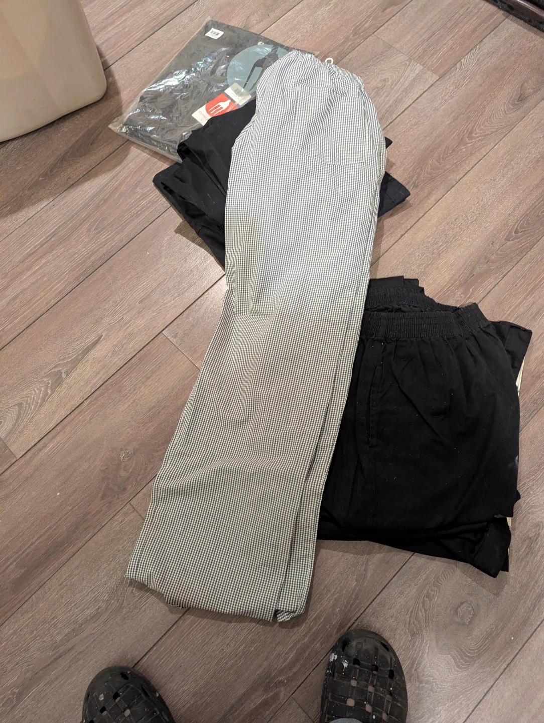 Chef Uniform Set Size XL  $15 one piece obo - photo 5