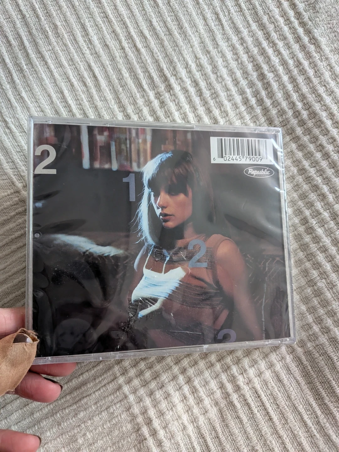 NEW Taylor Swift Midnights Moonstone Blue Edition CD - photo 2