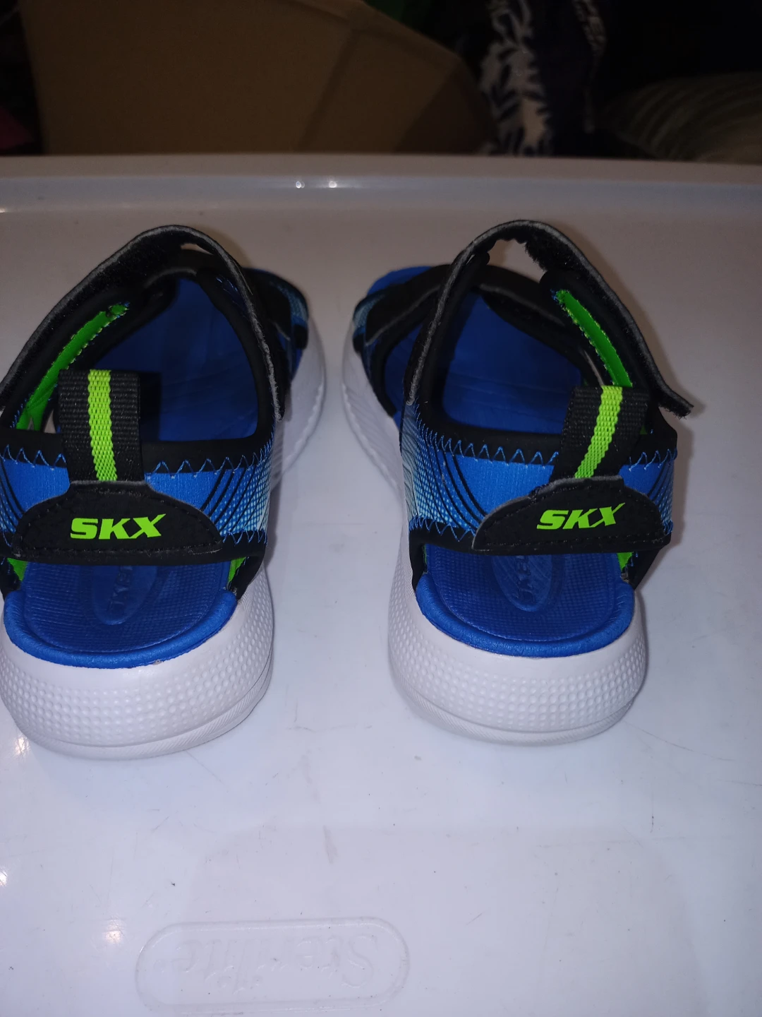 Skechers Youth Velcro Sandals - Size 11 - photo 3