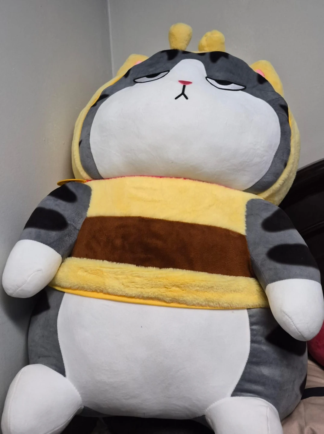 Giant Cat Plush – Brand New & Unused