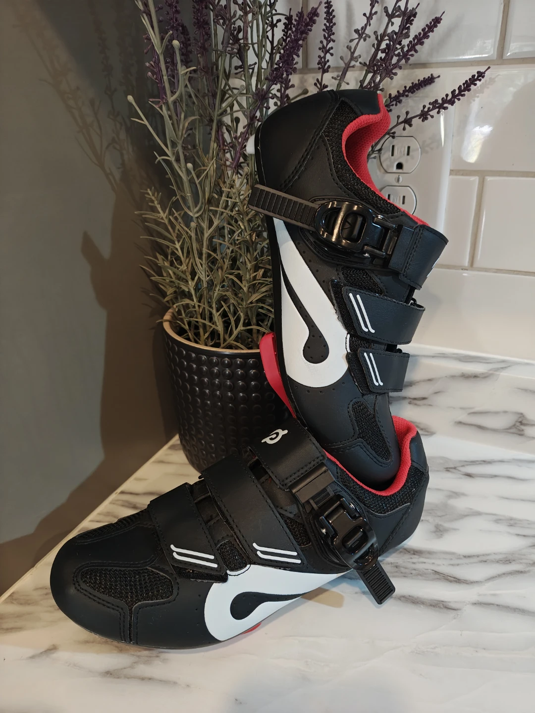 Peloton Cycling Shoes Women's 7 Size 38 - photo 2