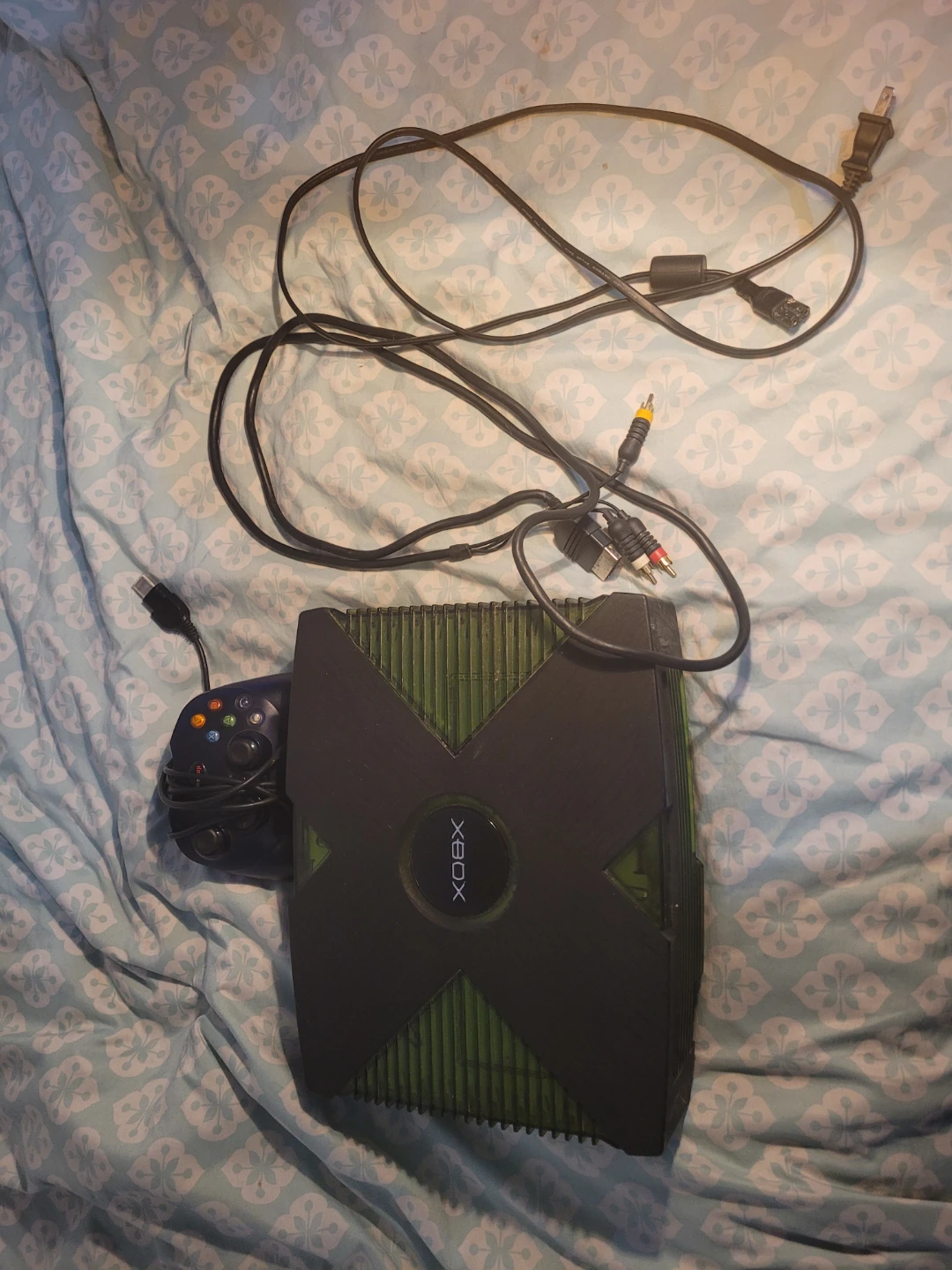 Xbox Original With Gamestop controllor - working condition
