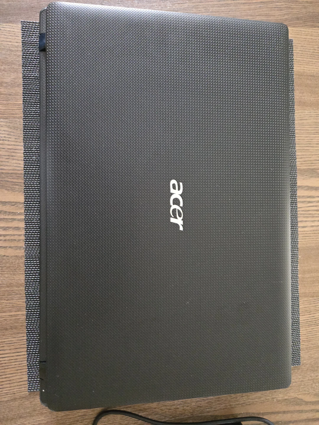 Acer Aspire Laptop - photo 2