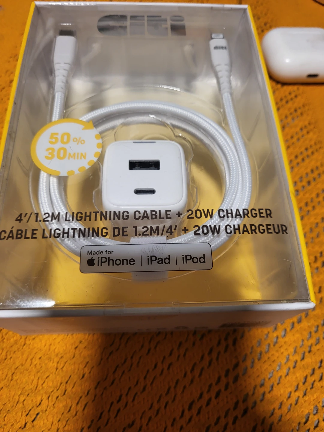 Citi 20W USB-C Charger & 1.2m Lightning Cable