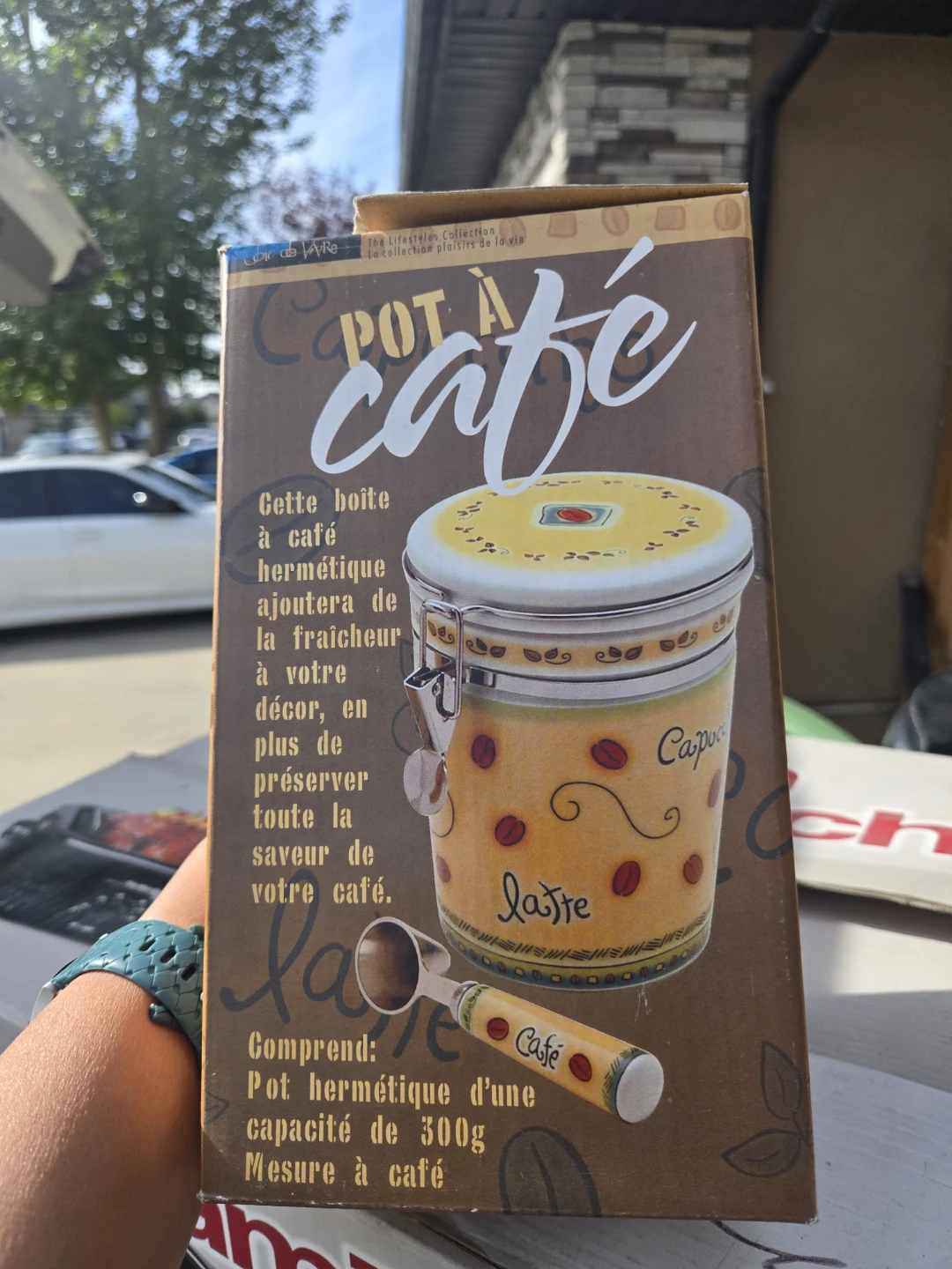 Joie de Vivre Coffee Canister with Scoop - photo 3