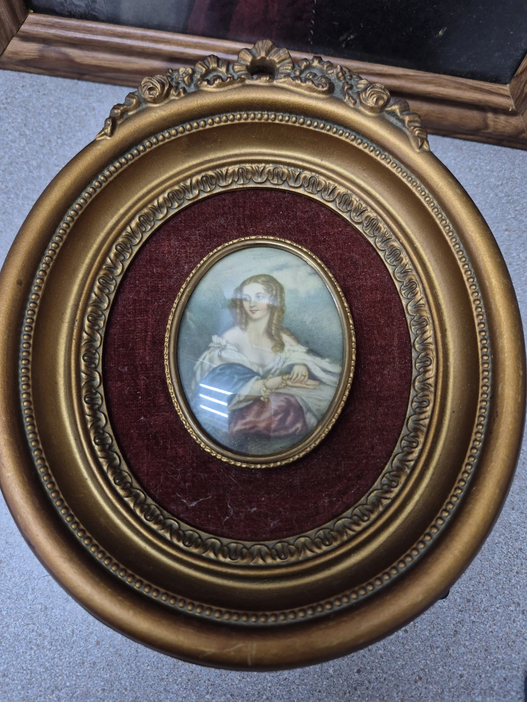 Vintage Oval Portrait Wall Art