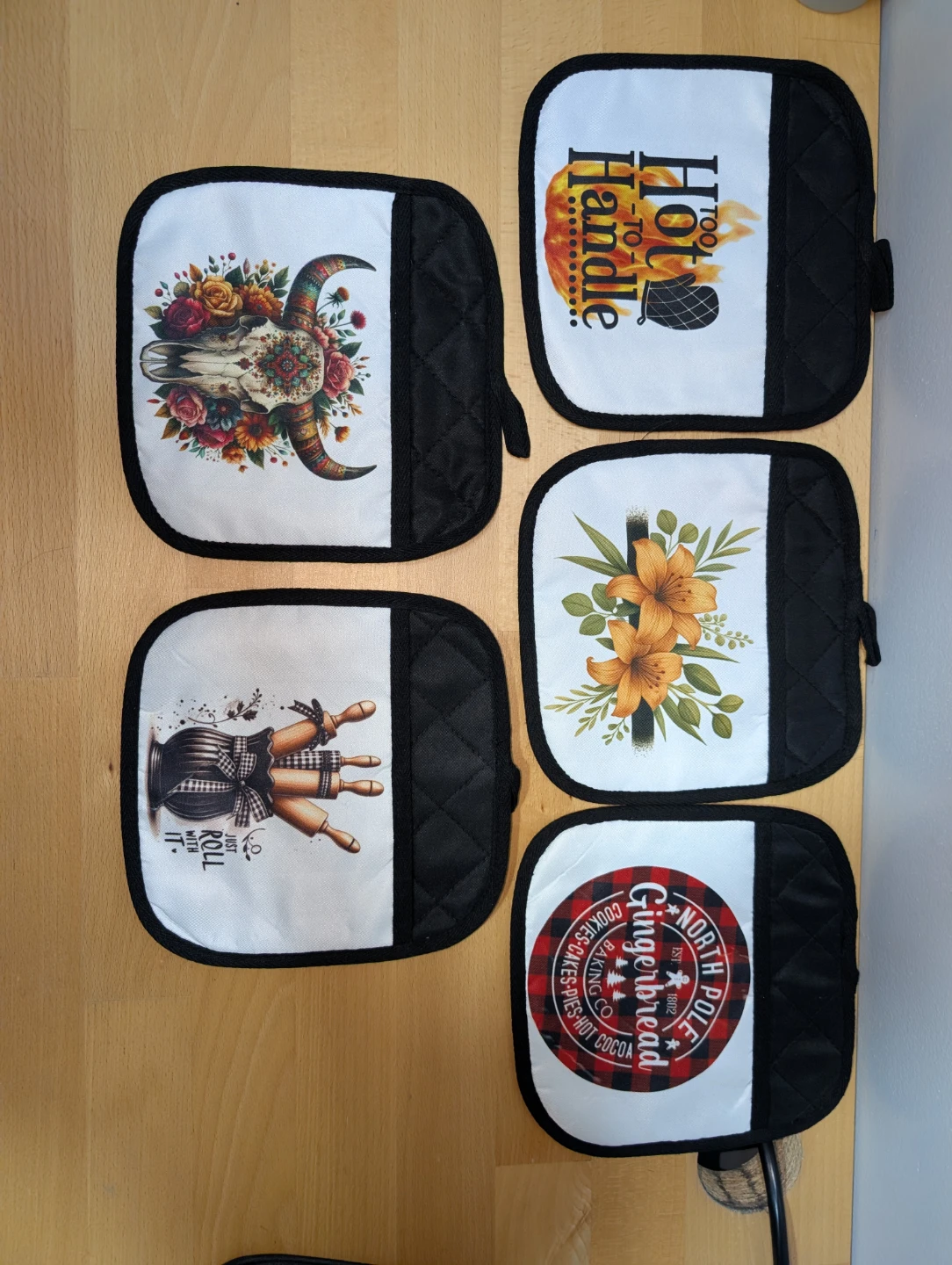 Decorative Kitchen Pot Holders