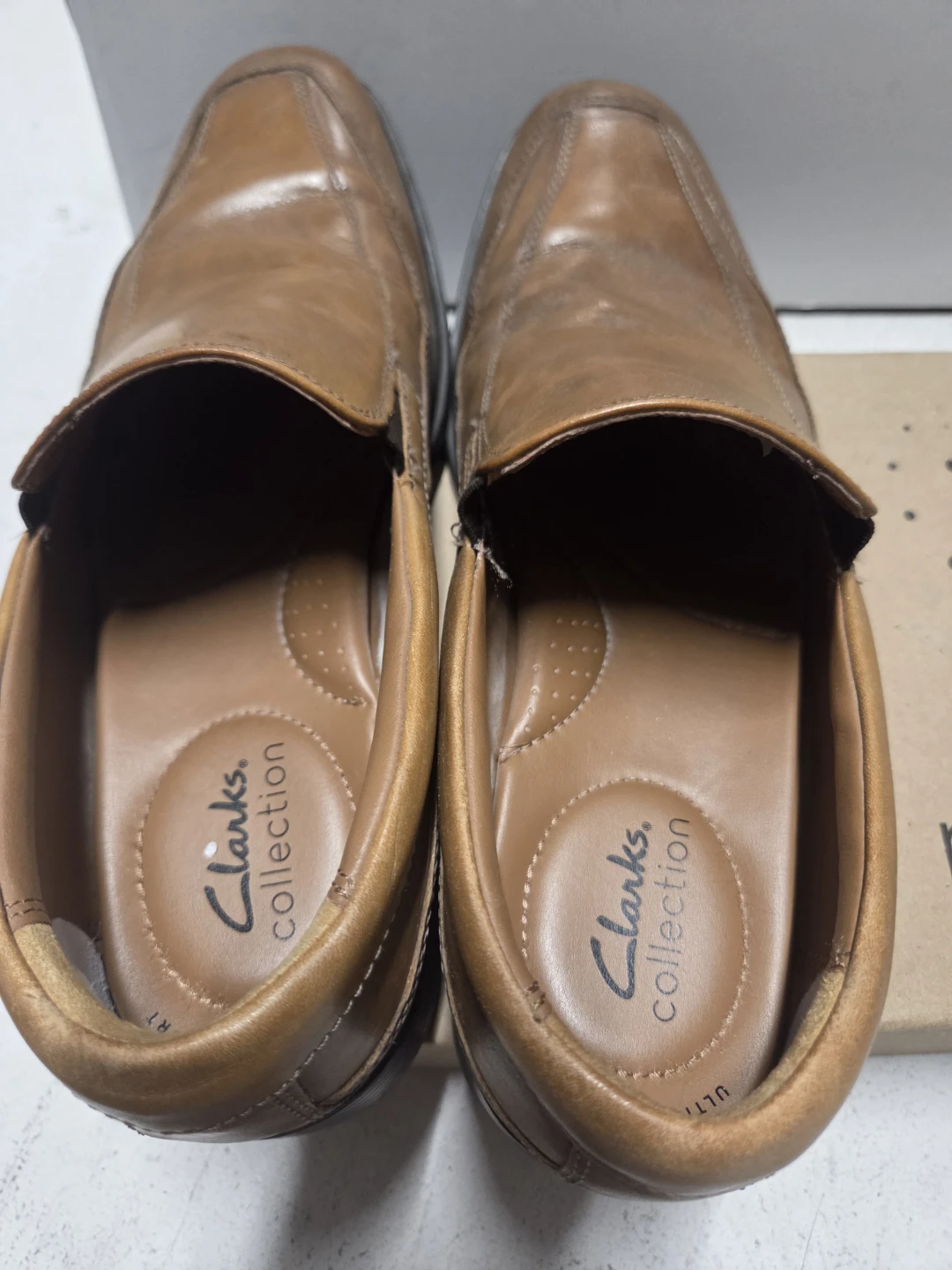 Clarks Collection Brown Leather Slip-On Loafers - photo 2