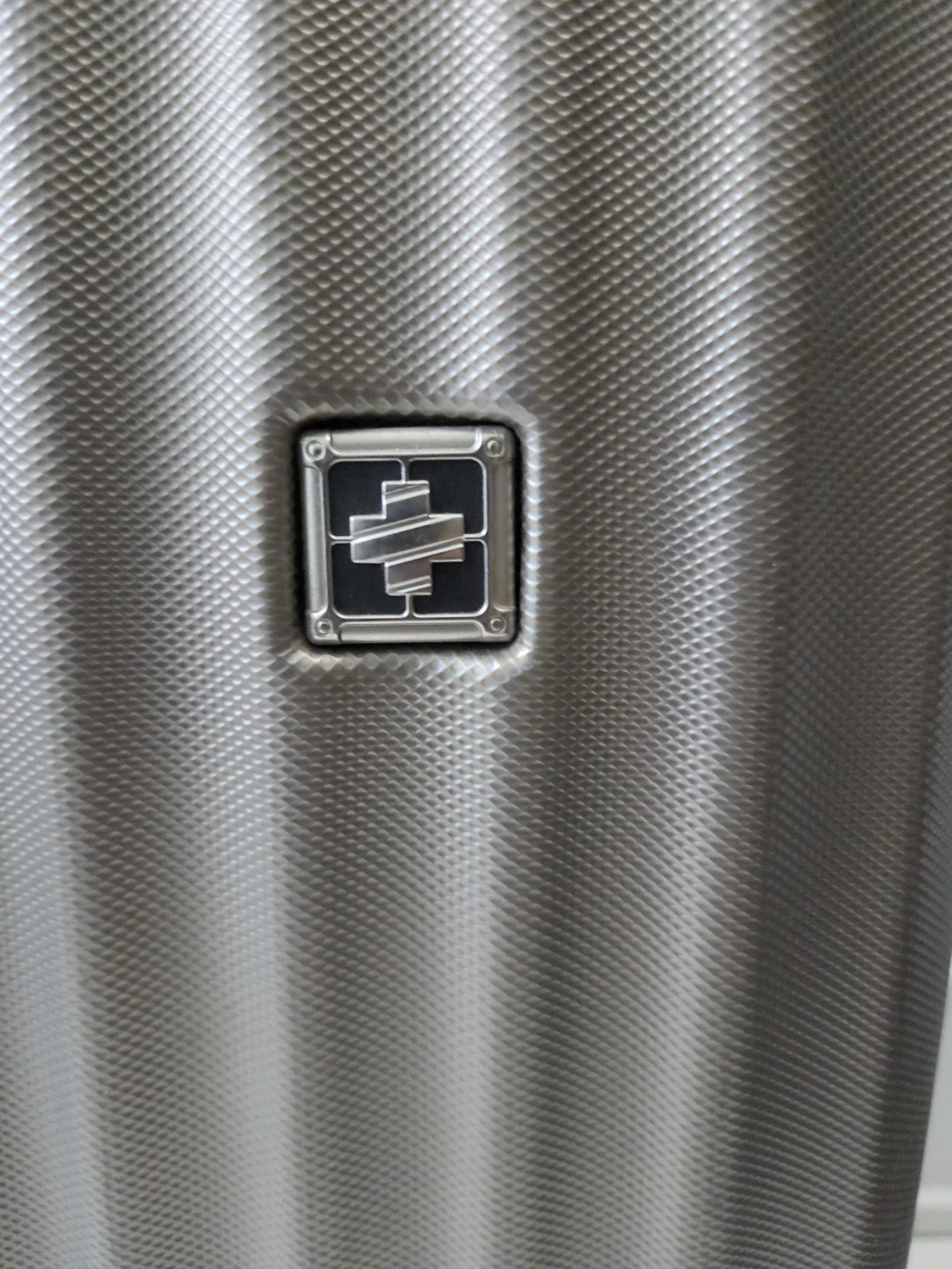Swiss Gear Carry-On Luggage - photo 2