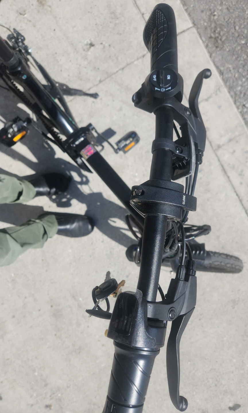 Gotrax Super Sport Folding Electric Bike - photo 4