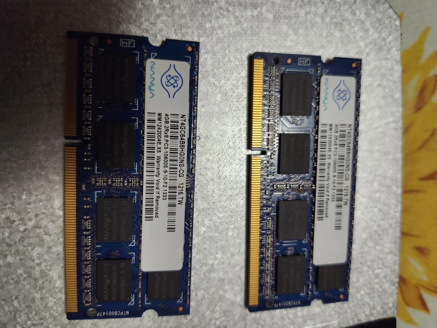 2 Nanya 4GB DDR3 RAM SODIMM - photo 2