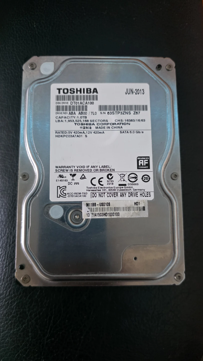 Toahiba HD 1tb SATA 6Gb/s