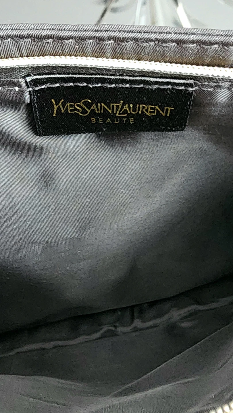 Yves Saint Laurent Beaute Cosmetic Pouch - photo 5