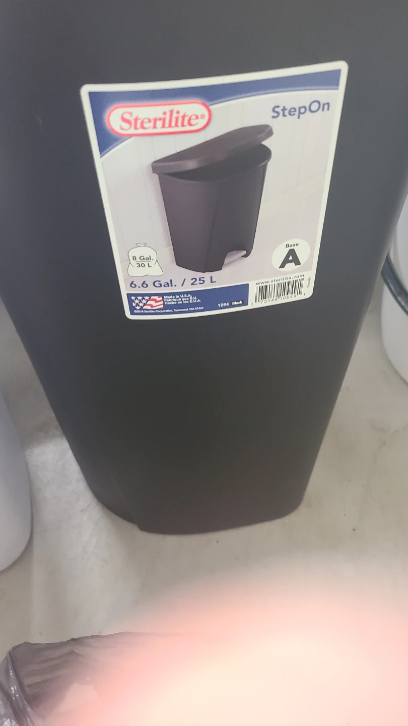 Sterilite StepOn Trash Can 25L Black