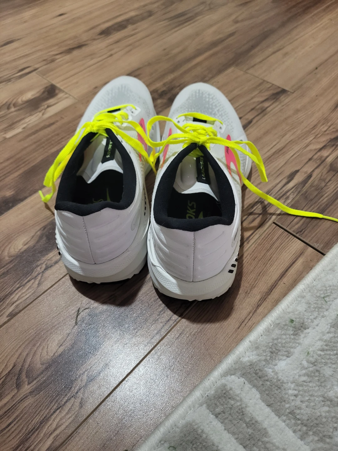 Brooks Running Shoes (womens) - photo 3