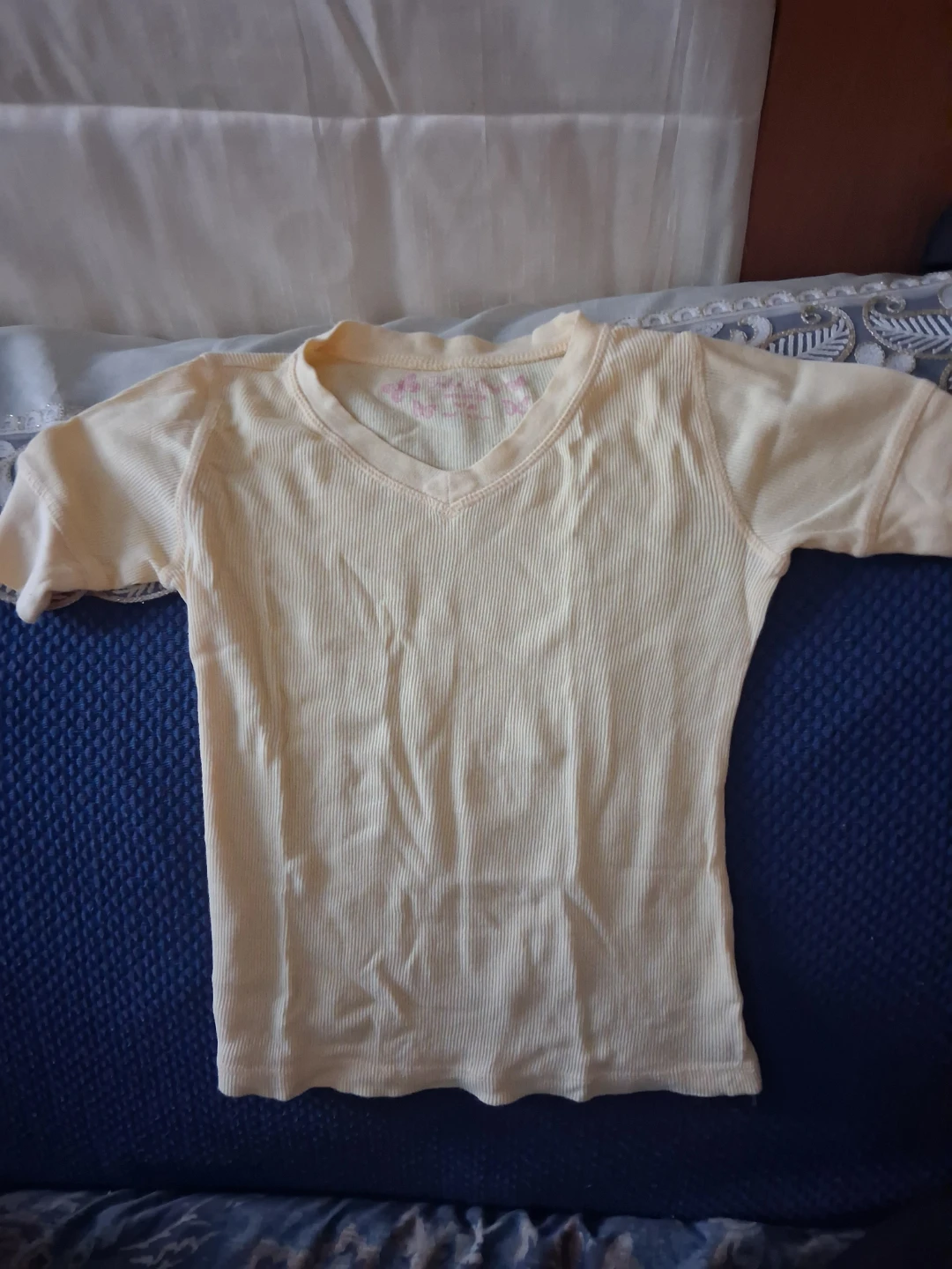 Faded Glory Ribbed V-Neck Shirt