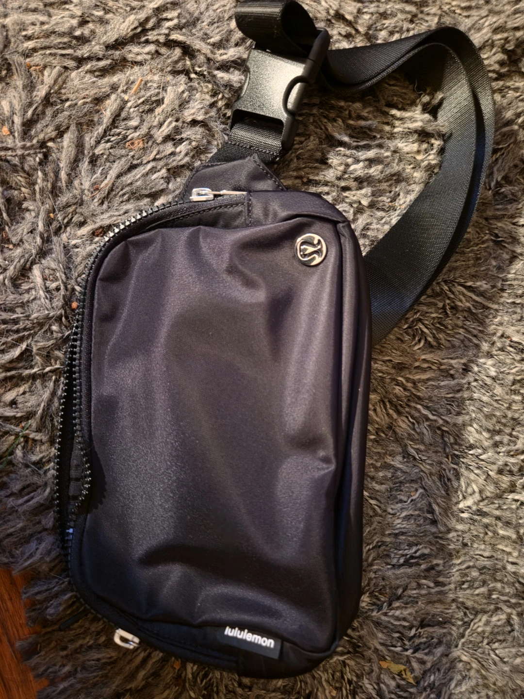 New Lululemon Everywhere Belt Bag - photo 2