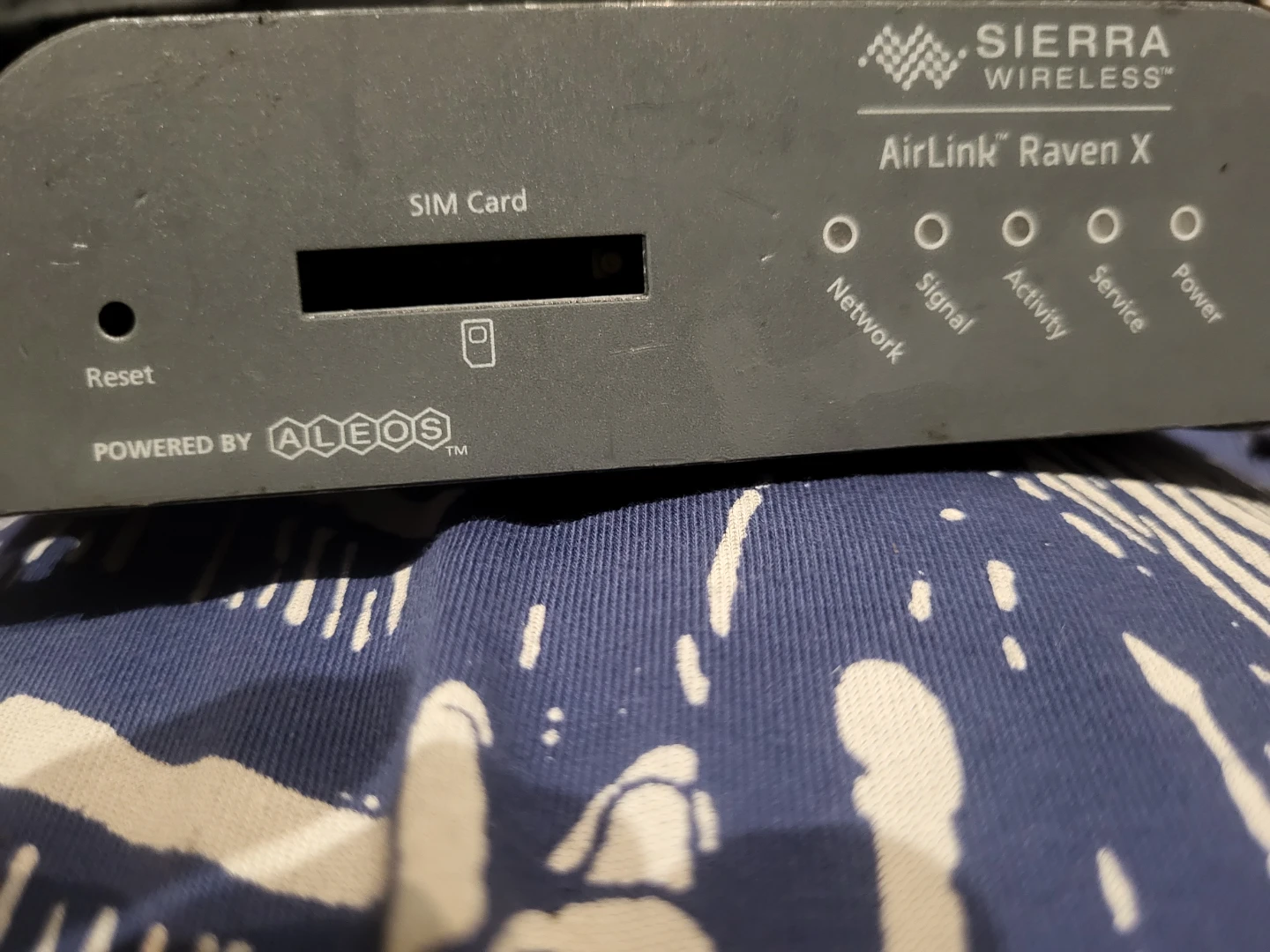 Sierra Wireless AirLink Raven X H4225-WA - photo 3