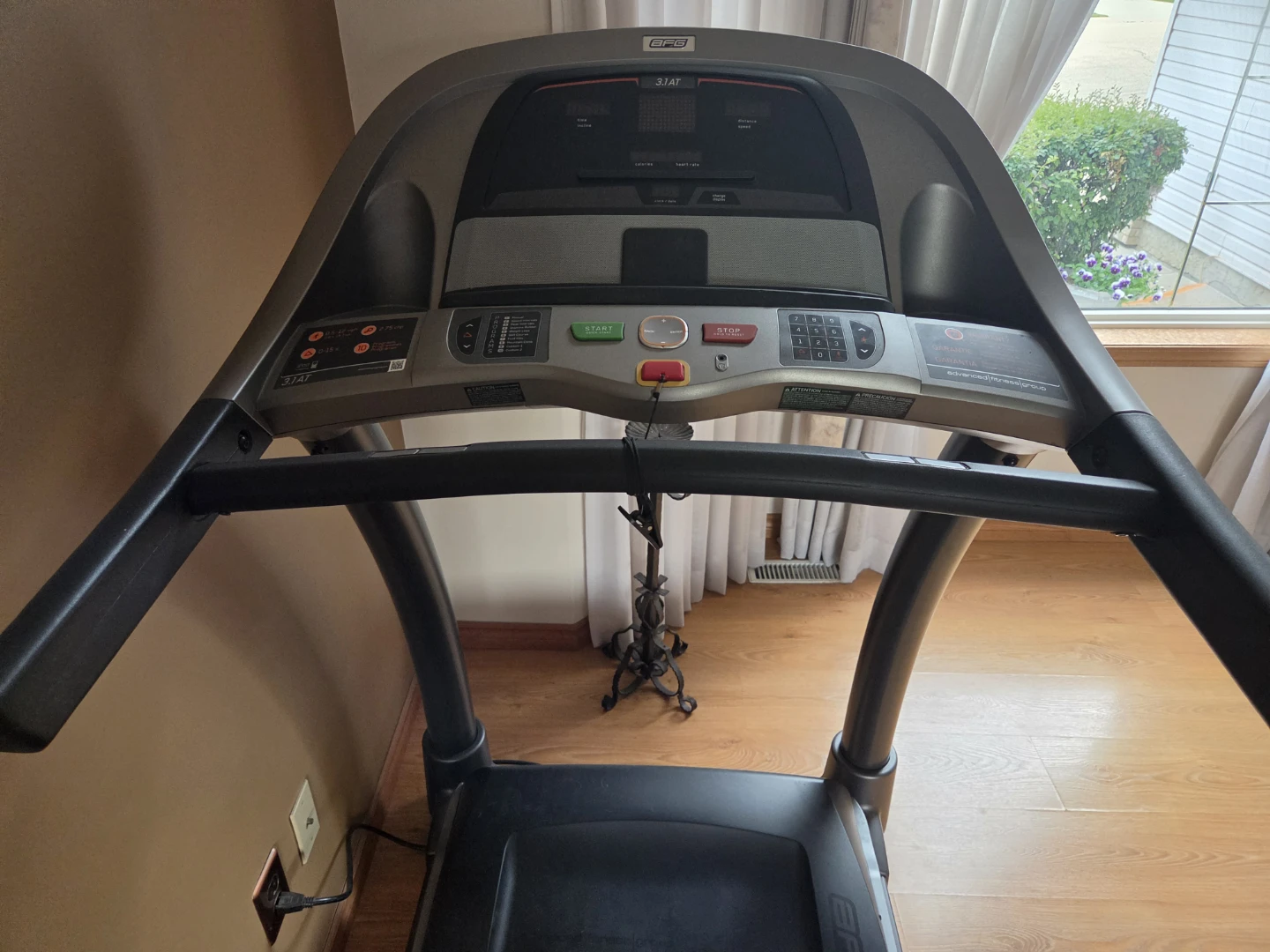 Treadmill - photo 3