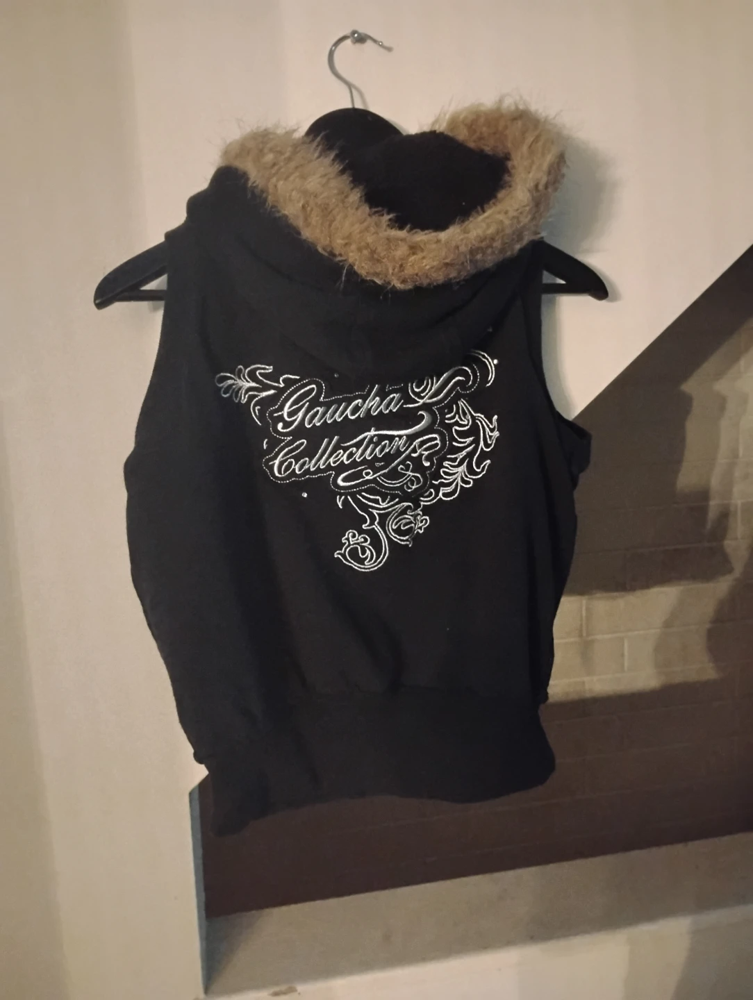Gaucha Collection Black Faux Fur Hooded Vest - photo 2