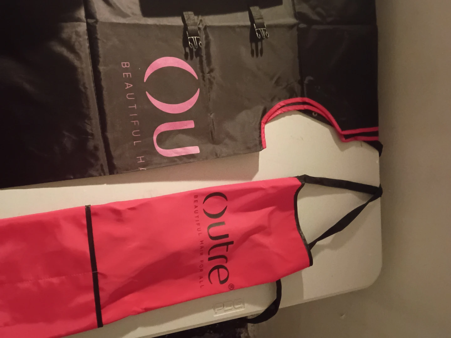 Outre Hair Styling Aprons and Tool Case - photo 2