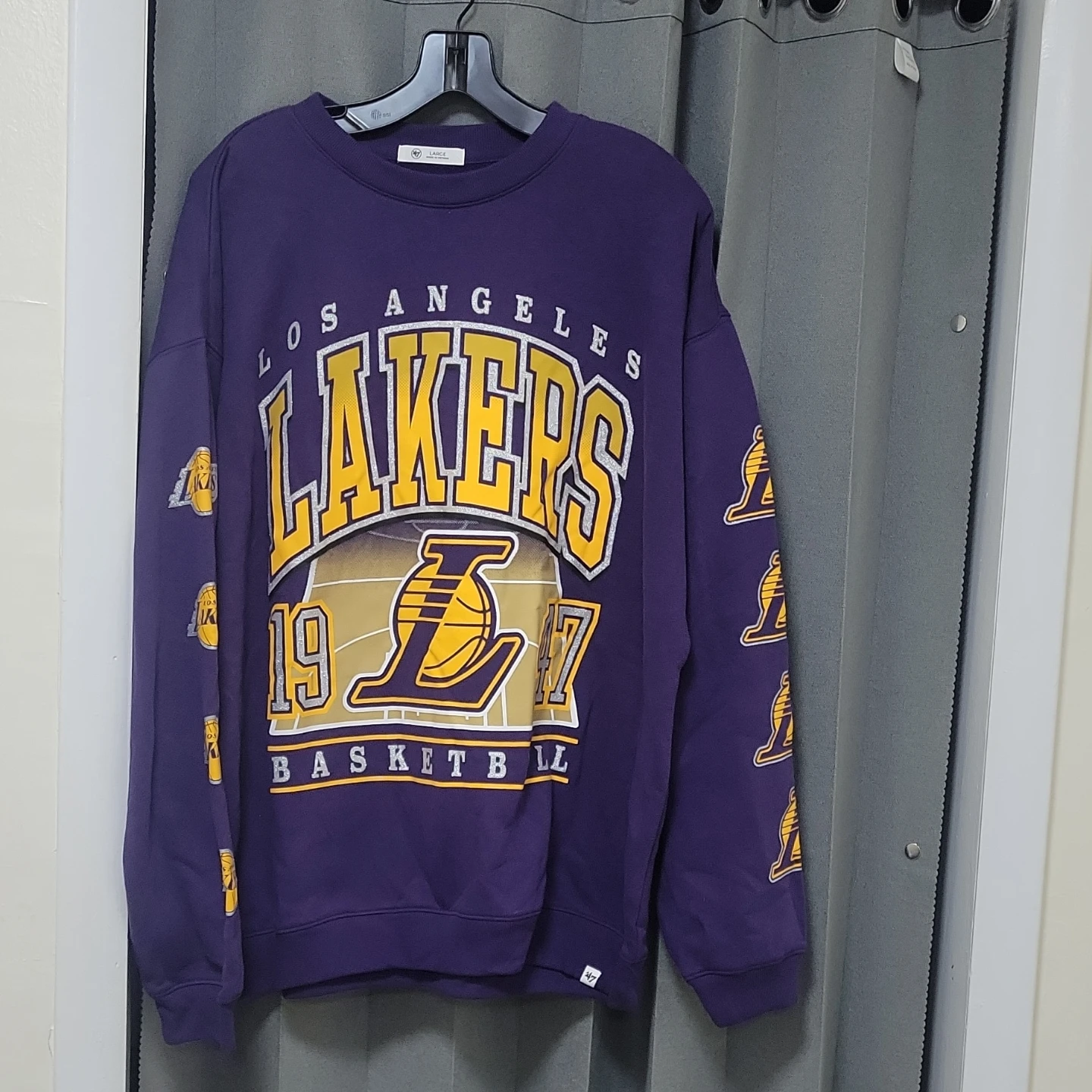 47 Brand Los Angeles Lakers Sweatshirt - photo 3
